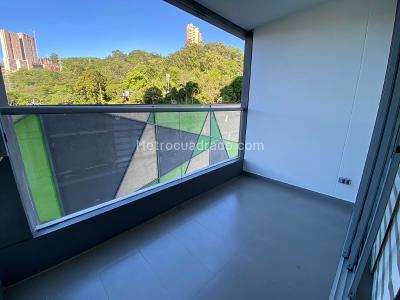Apartamento de 3 alcobas en arriendo en Castropol, Medellín, 88 m² · foto 11 de 11