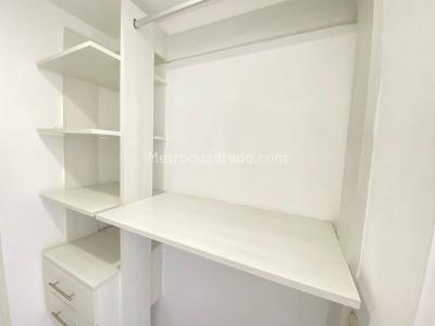 Apartamento de 3 alcobas en arriendo en Castropol, Medellín, 88 m² · foto 7 de 11