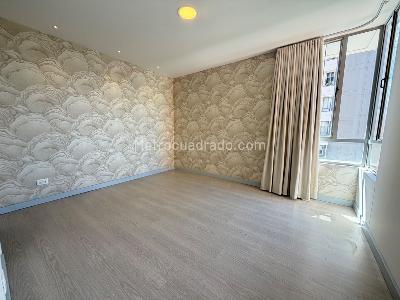 Apartamento en arriendo en Castropol, Medellín · foto 8 de 14