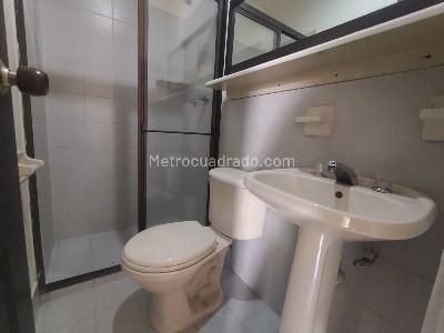 Apartamento de 2 alcobas en arriendo en Bombona N1, Medellín, 110 m² · foto 13 de 17
