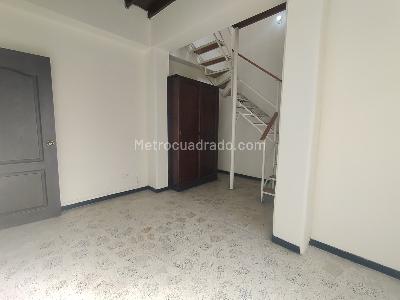 Apartamento de 2 alcobas en arriendo en Bombona N1, Medellín, 110 m² · foto 2 de 17