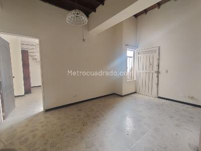 Apartamento de 2 alcobas en arriendo en Bombona N1, Medellín, 110 m² · foto 4 de 17