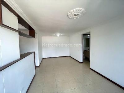 Apartamento de 3 alcobas en arriendo en Belen, Medellín, 75 m² · foto 4 de 16