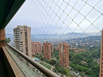 Apartamento de 2 alcobas en arriendo en El Poblado, Medellín, 130 m² · foto 14 de 14
