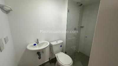 Apartamento de 2 alcobas en arriendo en Bello, Bello, 52 m² · foto 11 de 13