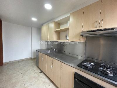 Casa de 3 alcobas en venta en Altos Del Poblado, Medellín, 183 m² · foto 5 de 20