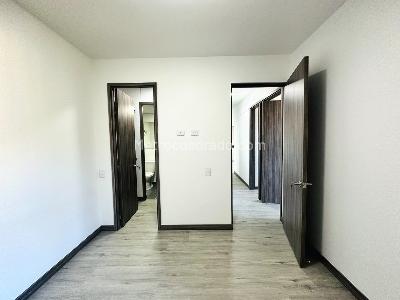 Apartamento de 3 alcobas en venta en Las Palmas, Medellín, 70 m² · foto 7 de 20