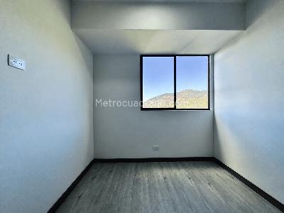 Apartamento de 3 alcobas en venta en Las Palmas, Medellín, 70 m² · foto 10 de 20
