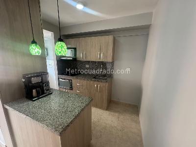 Apartamento de 3 alcobas en arriendo en Niquia, Bello, 70 m² · foto 2 de 15