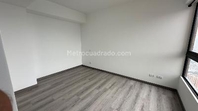 Apartamento de 3 alcobas en arriendo en El Poblado, Medellín, 78 m² · foto 6 de 17
