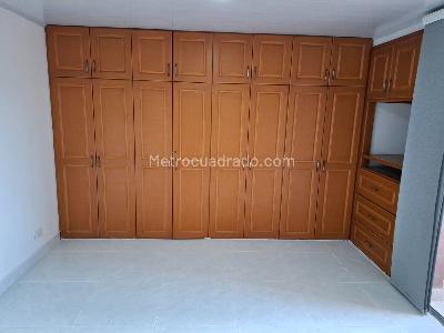 Apartamento de 3 alcobas en venta en Belen, Medellín, 78 m² · foto 10 de 17