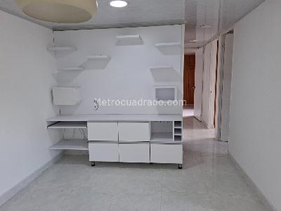 Apartamento de 3 alcobas en venta en Belen, Medellín, 78 m² · foto 3 de 17