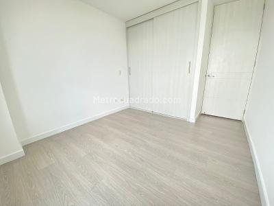 Apartamento de 3 alcobas en arriendo en Castropol, Medellín, 110 m² · foto 13 de 18
