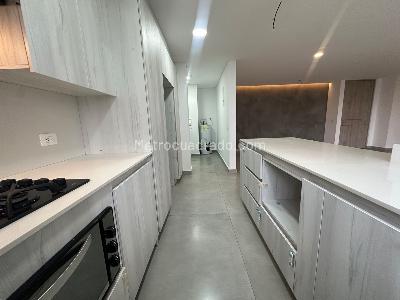 Apartamento de 3 alcobas en arriendo en Loma De Los Mesa, Envigado, 140 m² · foto 4 de 20