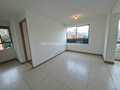 Apartamento de 2 alcobas en arriendo en El Poblado, Medellín, 102 m² · foto 5 de 11