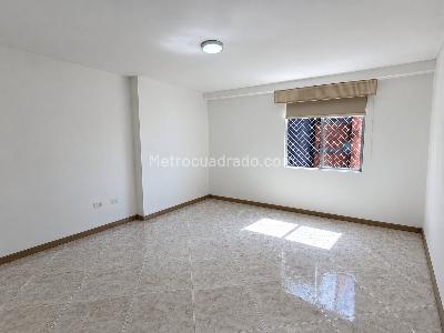 Apartamento de 3 alcobas en arriendo en Belen Loma De Los Bernal, Medellín, 88 m² · foto 5 de 9