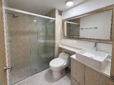 Apartamento de 3 alcobas en arriendo en Belen Loma De Los Bernal, Medellín, 88 m² · foto 8 de 9