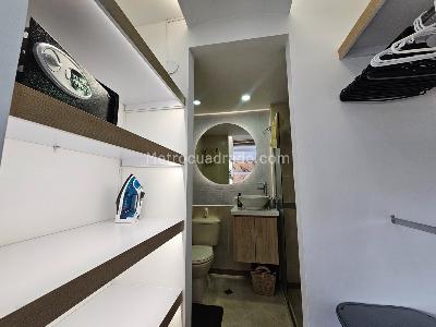 Apartamento de 3 alcobas en arriendo en El Poblado, Medellín, 78 m² · foto 13 de 17