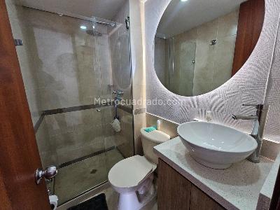 Apartamento de 3 alcobas en arriendo en El Poblado, Medellín, 78 m² · foto 15 de 17