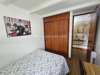Apartamento de 3 alcobas en arriendo en El Poblado, Medellín, 78 m² · foto 8 de 17