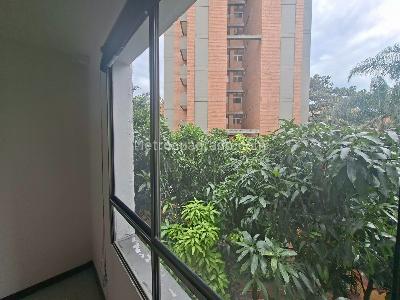 Apartamento de 3 alcobas en arriendo en Patio Bonito, Medellín, 109 m² · foto 15 de 15