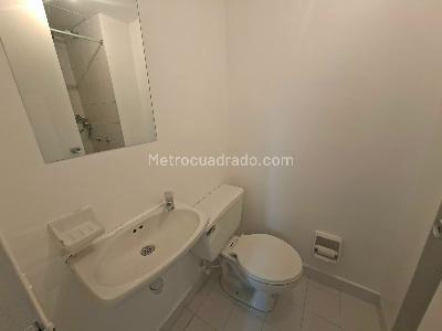 Apartamento de 3 alcobas en arriendo en Patio Bonito, Medellín, 109 m² · foto 8 de 15