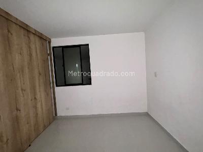 Apartamento de 2 alcobas en arriendo en Boston, Medellín, 39 m² · foto 3 de 7