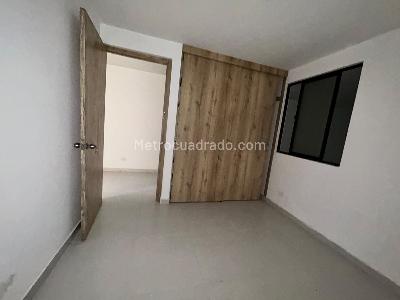 Apartamento de 2 alcobas en arriendo en Boston, Medellín, 39 m² · foto 4 de 7