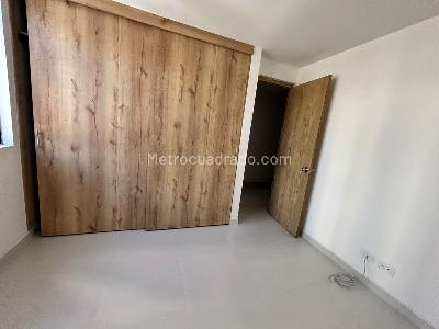 Apartamento de 2 alcobas en arriendo en Boston, Medellín, 39 m² · foto 5 de 7
