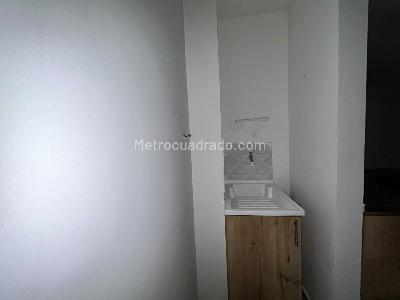 Apartamento de 2 alcobas en arriendo en Boston, Medellín, 39 m² · foto 7 de 7
