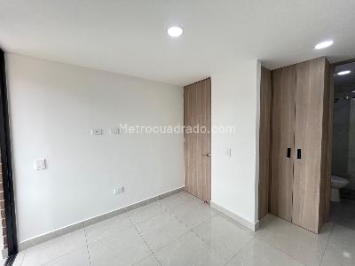 Apartamento de 3 alcobas en arriendo en Calle Larga, Sabaneta, 67 m² · foto 11 de 17
