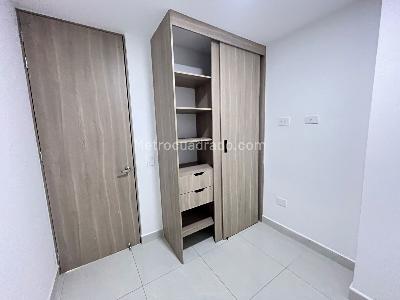 Apartamento de 3 alcobas en arriendo en Calle Larga, Sabaneta, 67 m² · foto 5 de 17