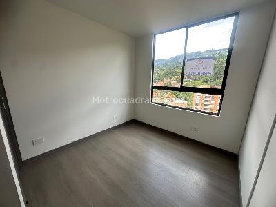 Apartamento de 3 alcobas en arriendo en Camino Verde, Envigado, 85 m² · foto 9 de 19