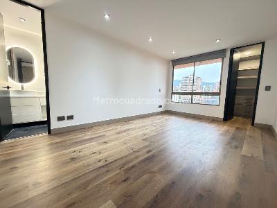 Apartamento de 3 alcobas en arriendo en El Poblado, Medellín, 140 m² · foto 8 de 15