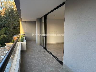 Apartamento de 1 alcoba en arriendo en El Poblado, Medellín, 87 m² · foto 7 de 8