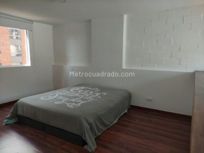 Apartaestudio en arriendo en Lalinde, Medellín, 60 m² · foto 4 de 7