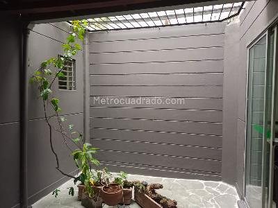 Casa de 4 alcobas en arriendo en Laureles, Medellín, 270 m² · foto 6 de 13