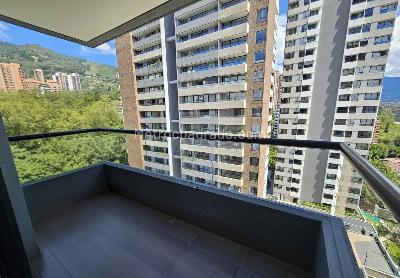 Apartaestudio en arriendo en El Poblado, Medellín, 65 m² · foto 6 de 7