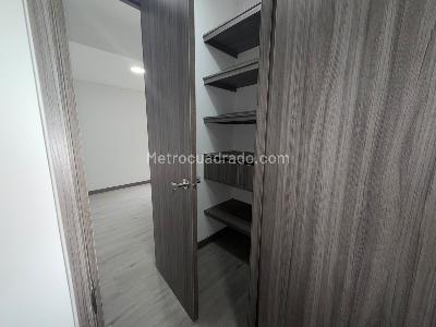 Apartamento de 3 alcobas en venta en Las Palmas, Medellín, 76 m² · foto 10 de 11