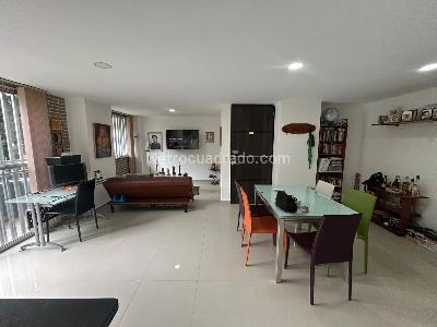 Apartamento de 2 alcobas en arriendo en San Joaquin, Medellín, 76 m² · foto 2 de 12