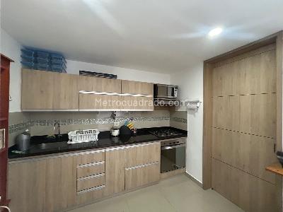 Apartamento de 2 alcobas en arriendo en San Joaquin, Medellín, 76 m² · foto 4 de 12