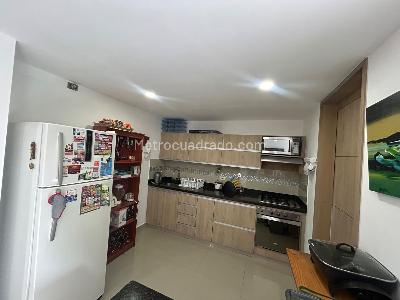 Apartamento de 2 alcobas en arriendo en San Joaquin, Medellín, 76 m² · foto 5 de 12