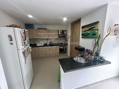 Apartamento de 2 alcobas en arriendo en San Joaquin, Medellín, 76 m² · foto 6 de 12