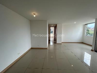 Apartment for rent in Loma Del Esmeraldal, Envigado