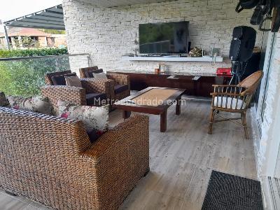 Casa de 4 alcobas en venta en Ruitoque Condominio, Floridablanca, 235 m² · foto 7 de 11