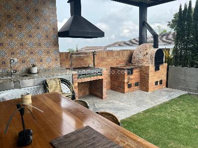 Casa de 4 alcobas en venta en Ruitoque Condominio, Floridablanca, 550 m² · foto 4 de 6