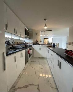 Apartamento de 4 alcobas en venta en Nuevo Sotomayor, Bucaramanga, 350 m² · foto 3 de 9