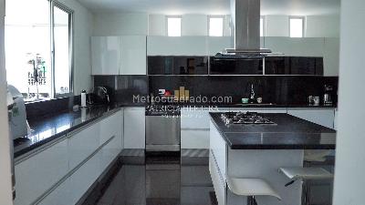 Casa de 4 alcobas en venta en Ruitoque Condominio, Floridablanca, 600 m² · foto 3 de 9