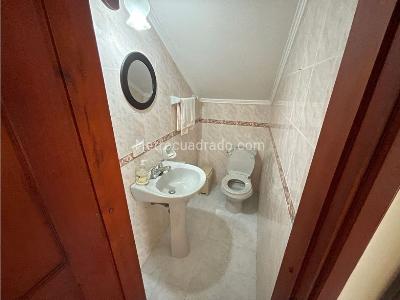 Casa de 3 alcobas en venta en Avenida Centenario, Armenia, 190 m² · foto 3 de 20