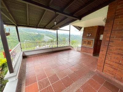 Casa de 3 alcobas en venta en Avenida Centenario, Armenia, 190 m² · foto 7 de 20